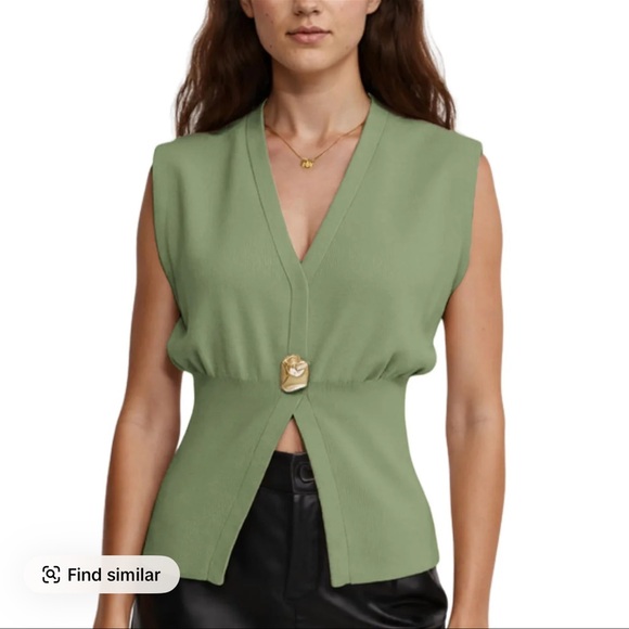 Boutique Tops - Sage Green Knit Vest Gold Button Top. NWT. Tailored Sleeveless Sweater